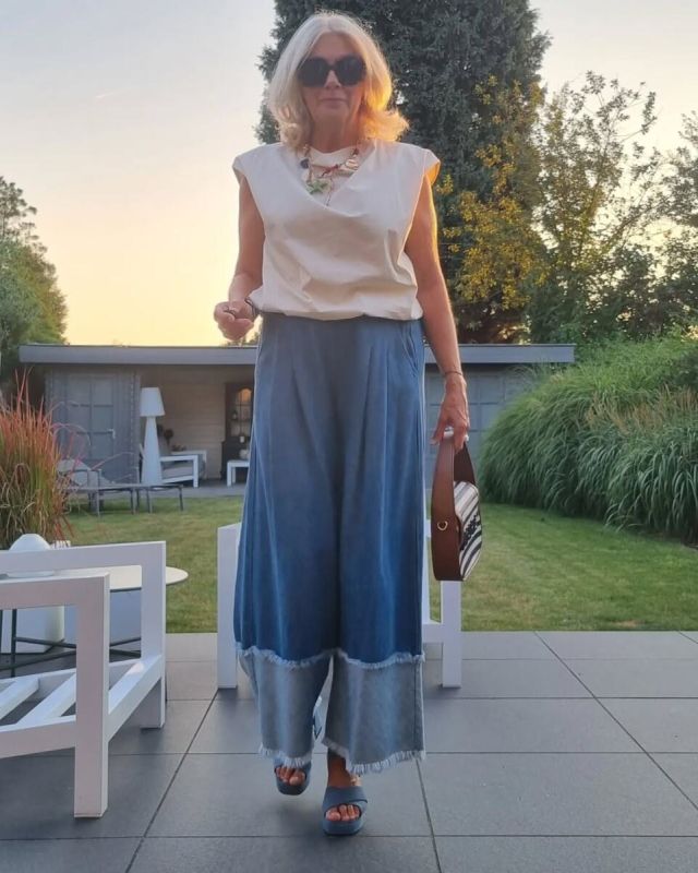       60 