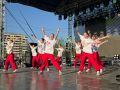 Прямо сейчас на набережной уже во всю слышны звуки вечернего концерта!