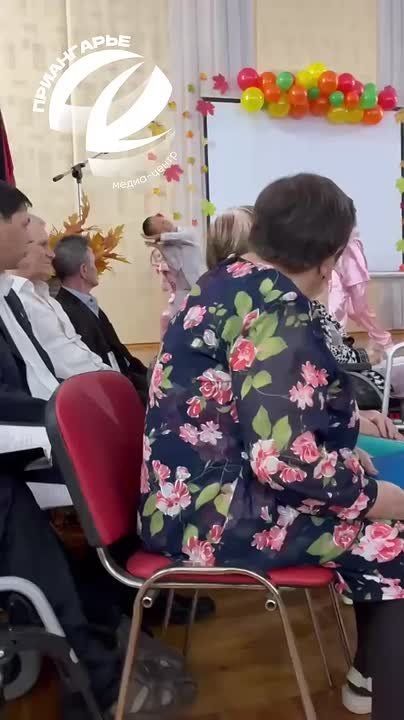   !. - -      