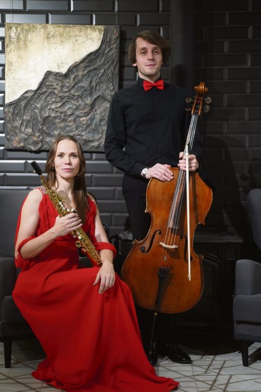    Sax_Cello Duo       ,        