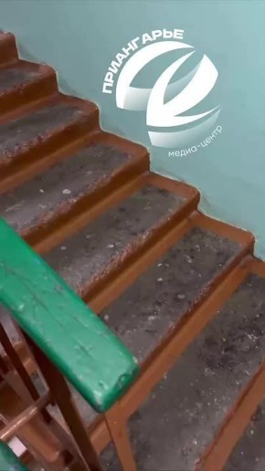        ,   ,    