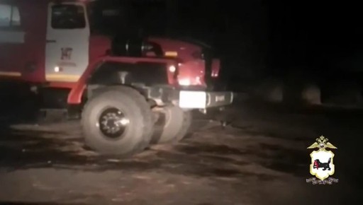 В Усольском районе полицейские установили предполагаемых виновников возгорания 450 тюков сена