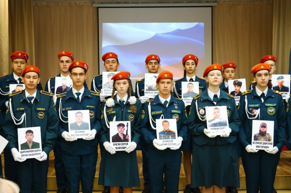 В иркутских школах начался общегородской патриотический марафон «Герои памяти достойны»