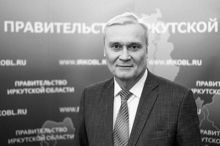 После продолжительной болезни из жизни ушел бывший министр спорта Павел Богатырев