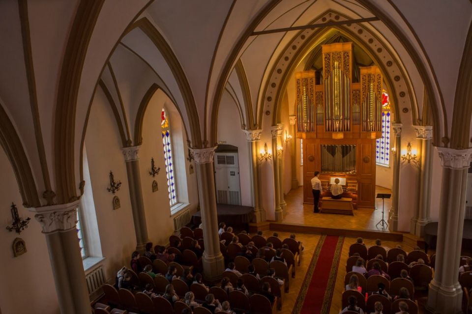 Фестиваль камерной и органной музыки «Вселенная звука» пройдет в Иркутске