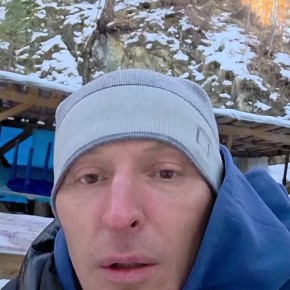 Павел Воля обманул птичек в Аршане