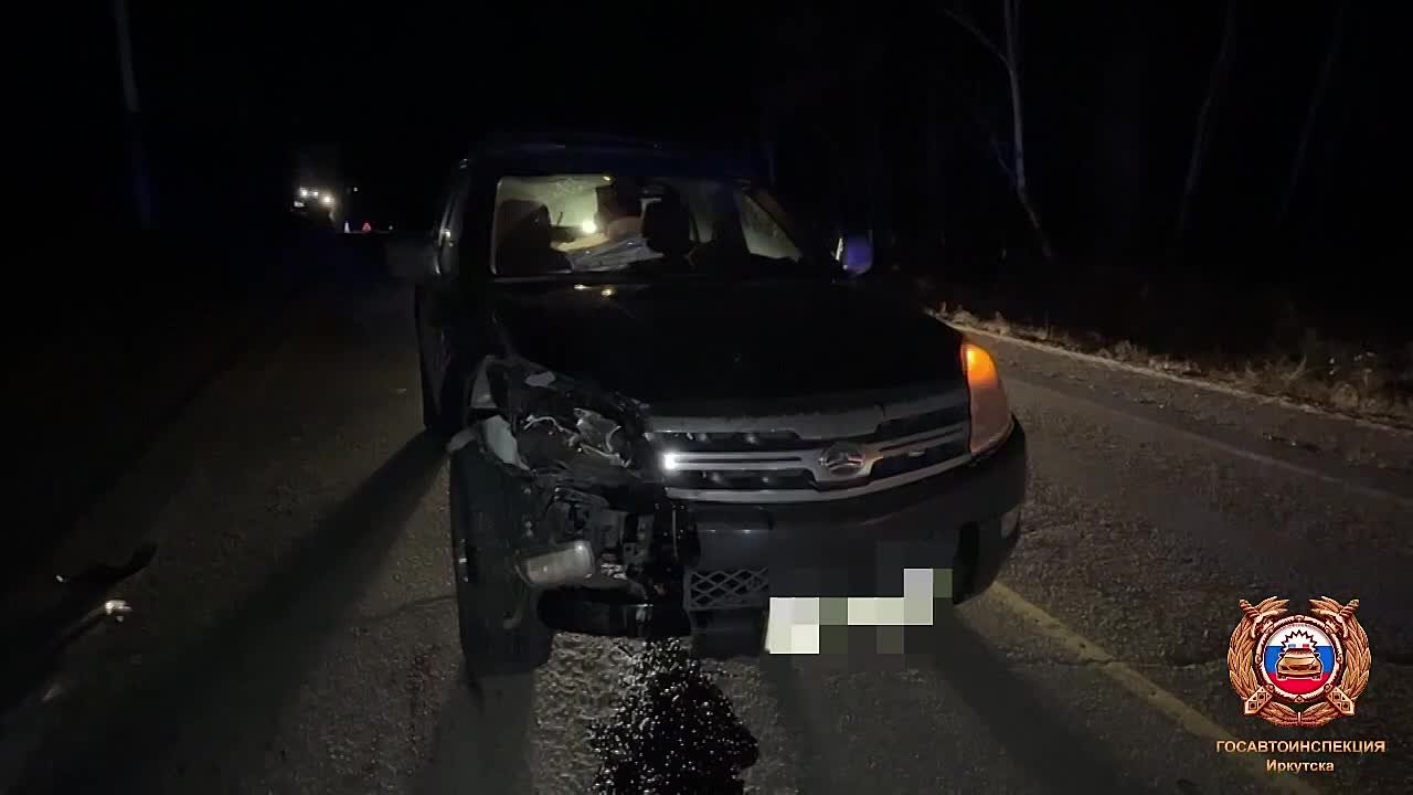 47-летний мужчина погиб под колесами автомобиля в Иркутском районе