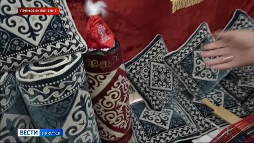 Концерт, модный показ этнической одежды, мастер-классы