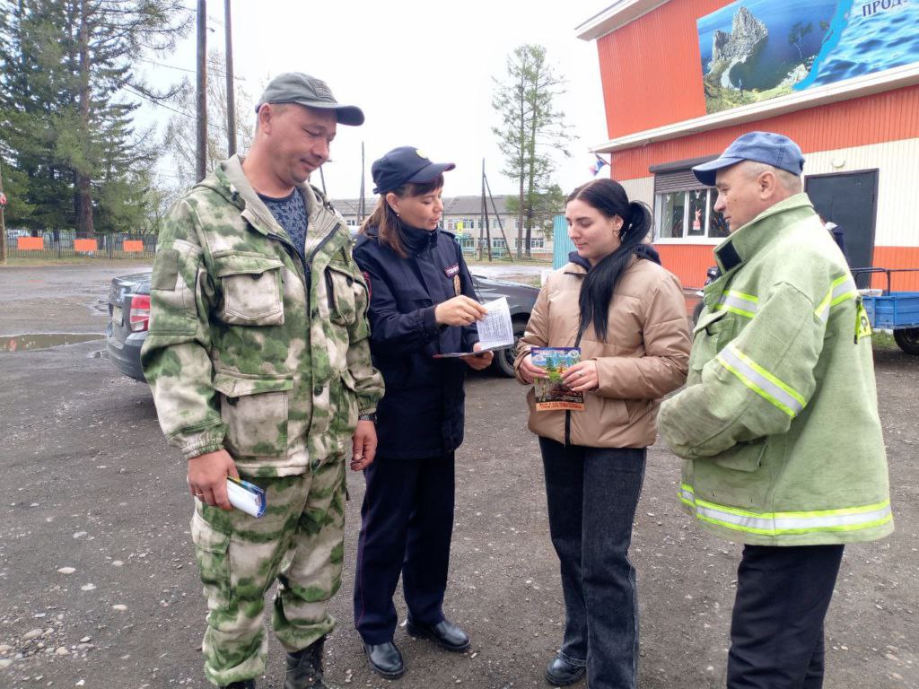 Директор сельской школы перешла работать участковым инспектором Директор сельской школы перешла работать участковым инспектором
