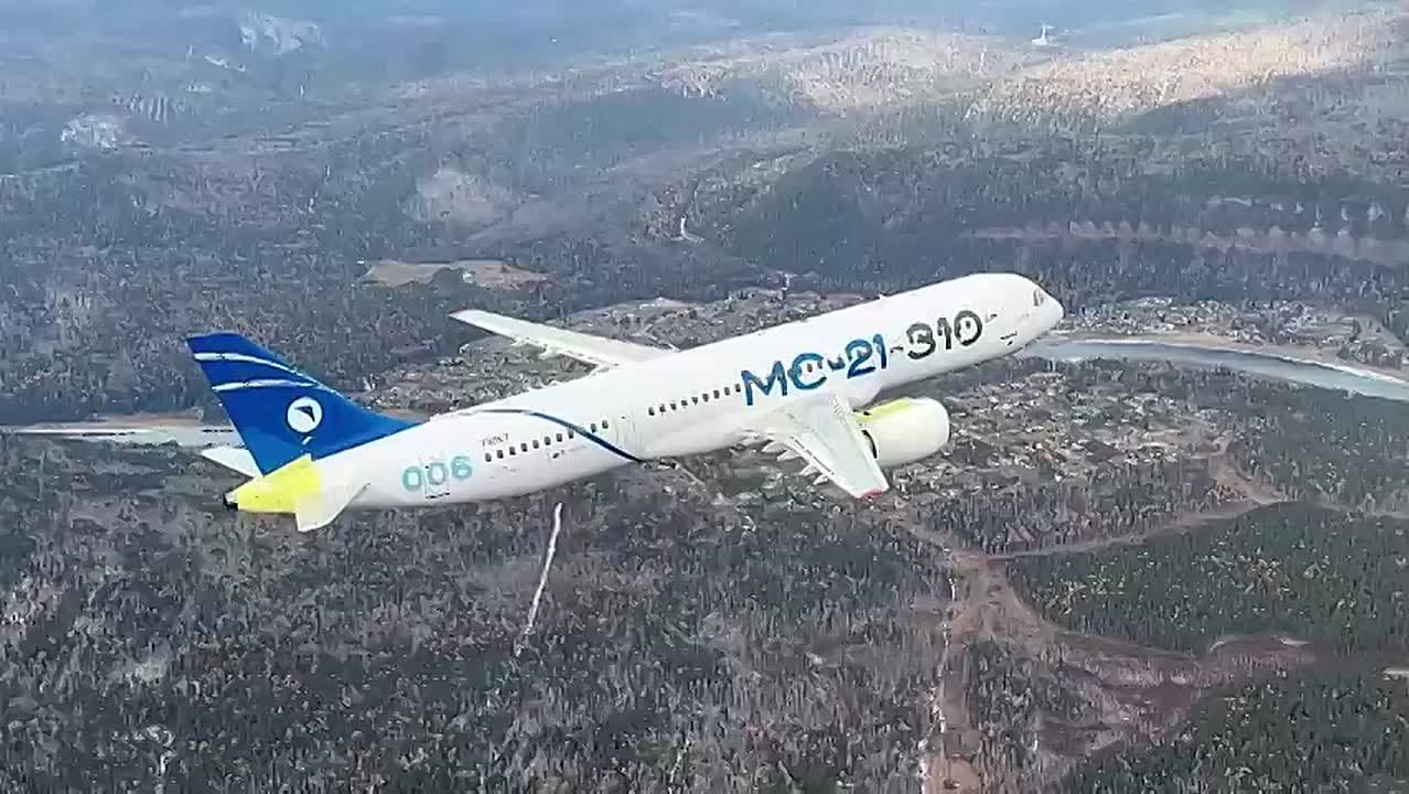 Полет нормальный. Работу новых отечественных систем самолета МС-21 протестировали в небе над Иркутском