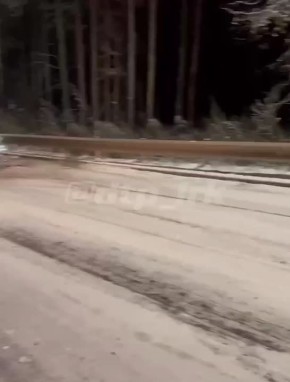Под Иркутском из-за голеледа произошла массовая авария с участием почти десятка машин