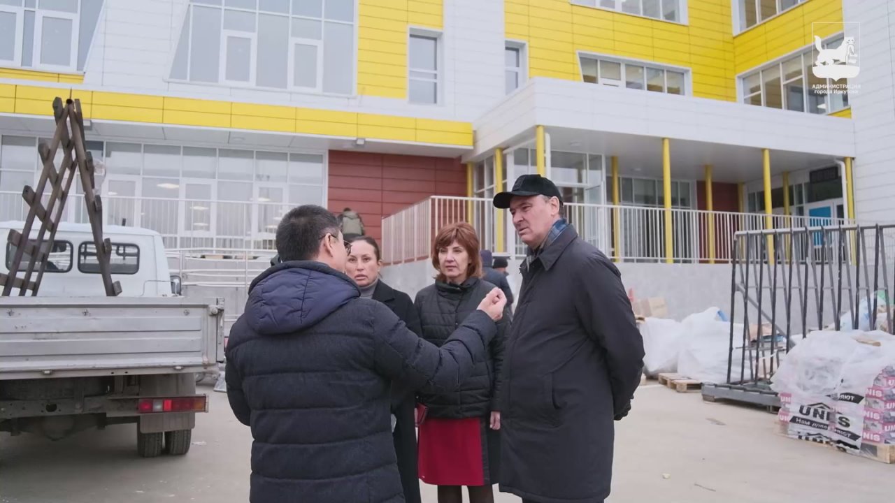 Руслан Болотов: В самой большой школе в регионе, на улице Ярославского в Ленинском округе, работы на финишной прямой