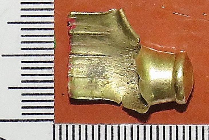 Хотел показать друзьям, на что способен строительный патрон