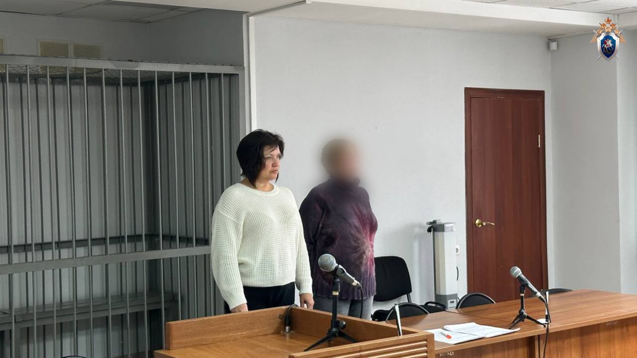 В Иркутской области к 12 годам лишения свободы приговорена бывший директор ОГКУ «Дирекция автодорог»