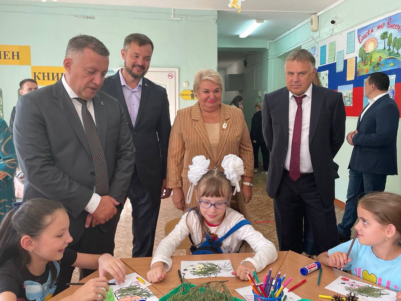 Сергей Петров: Сегодня день рождения у губернатора Игоря Ивановича Кобзева Сергей Петров: Сегодня день рождения у губернатора Игоря Ивановича Кобзева