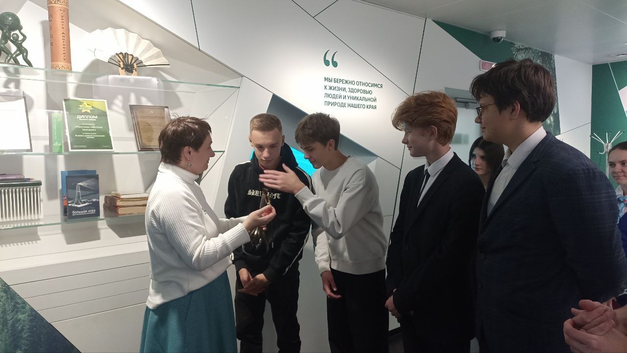 Школьники Иркутска посетили ведущие предприятия города в рамках федерального проекта «Профэкспедиции» Школьники Иркутска посетили ведущие предприятия города в рамках федерального проекта «Профэкспедиции»