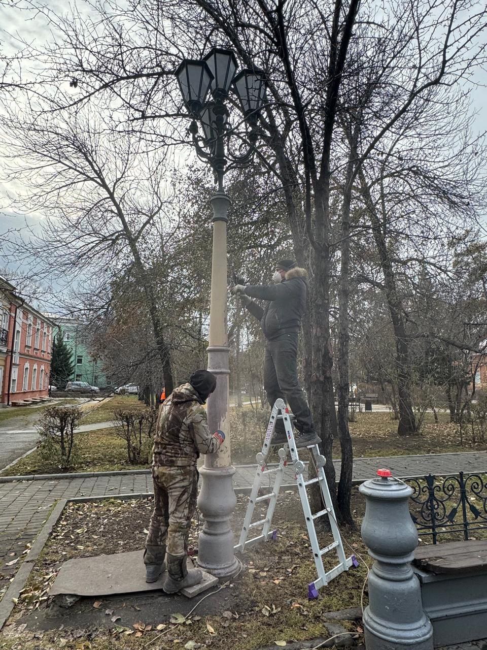 В сквере возле Драмтеатра в Иркутске отремонтируют объекты благоустройства