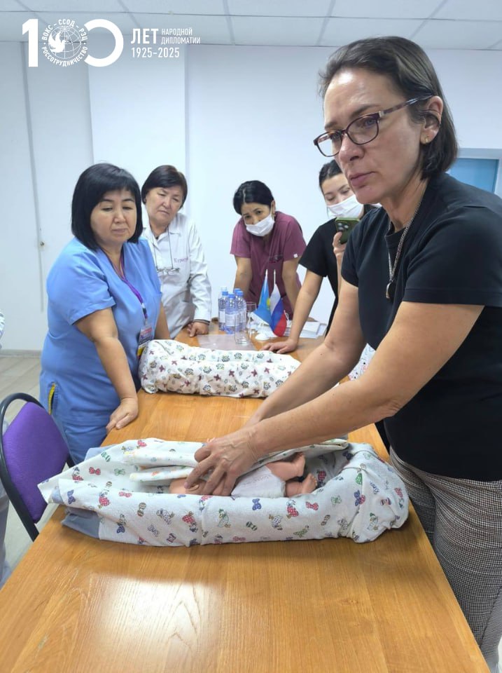 Волонтеры «Миссии Добро» поделились опытом в неонатологии с коллегами из Казахстана Волонтеры «Миссии Добро» поделились опытом в неонатологии с коллегами из Казахстана