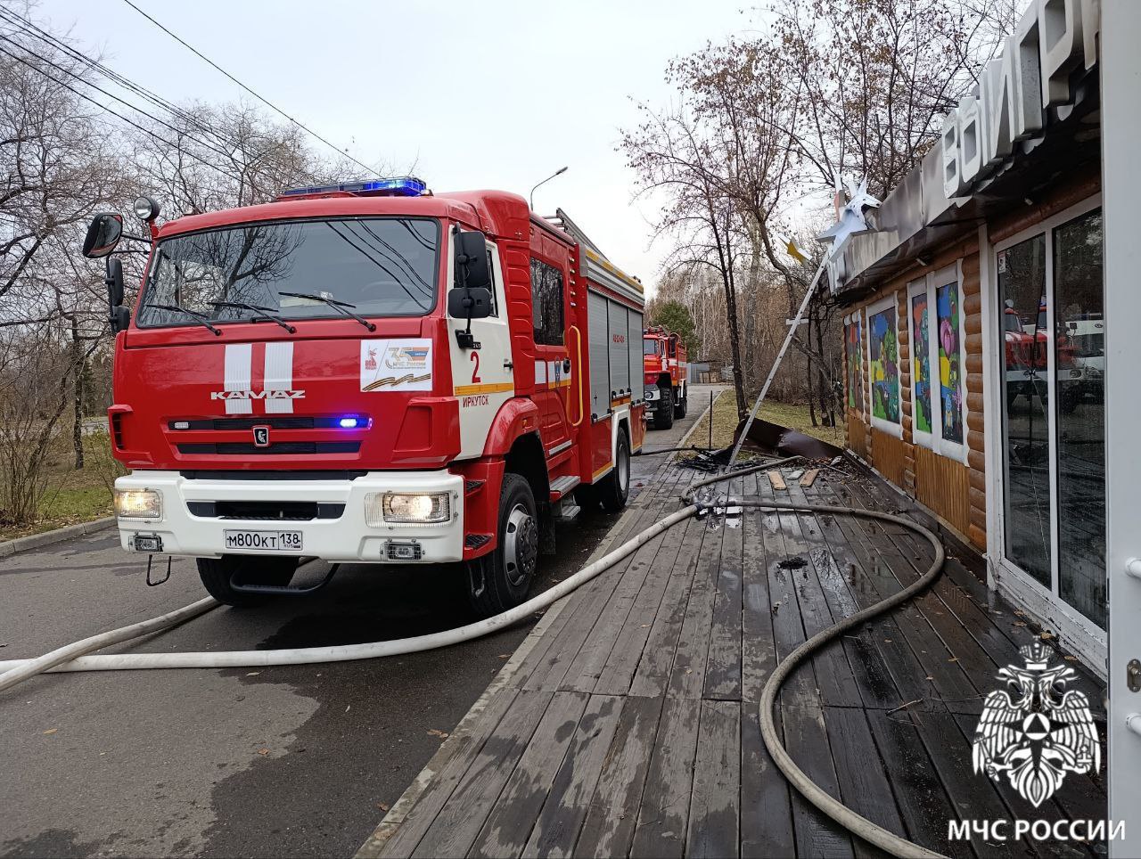 Последствия пожара ликвидируют на острове Конный в Иркутске Последствия пожара ликвидируют на острове Конный в Иркутске