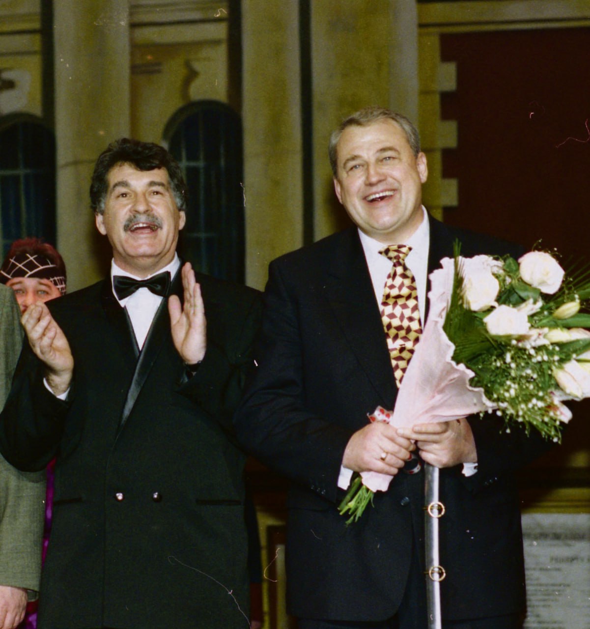 Имя Анатолия Андреевича Стрельцова хорошо известно иркутянам, любящим и ценящим театральное искусство Имя Анатолия Андреевича Стрельцова хорошо известно иркутянам, любящим и ценящим театральное искусство