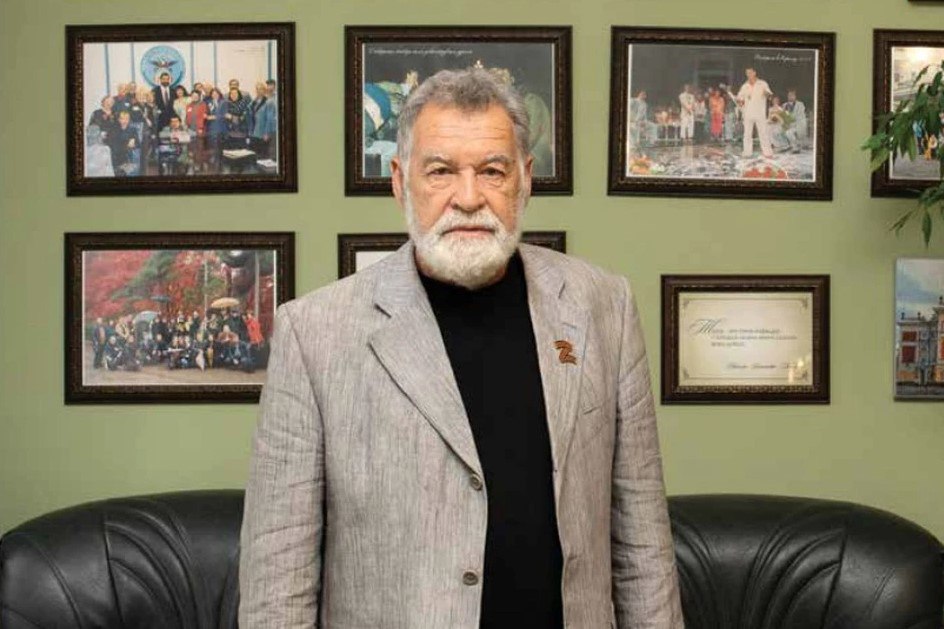 «И огромная корзина ландышей…»: как создавался легендарный спектакль Иркутского драматического театра «Последний срок»