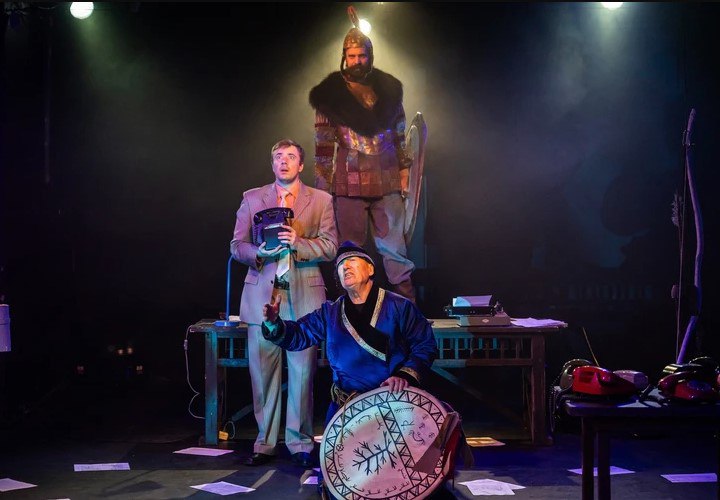 Фонд Олега Дерипаска «Вольное Дело» представил 11 спектаклей по фольклору коренных народов Байкала Фонд Олега Дерипаска «Вольное Дело» представил 11 спектаклей по фольклору коренных народов Байкала