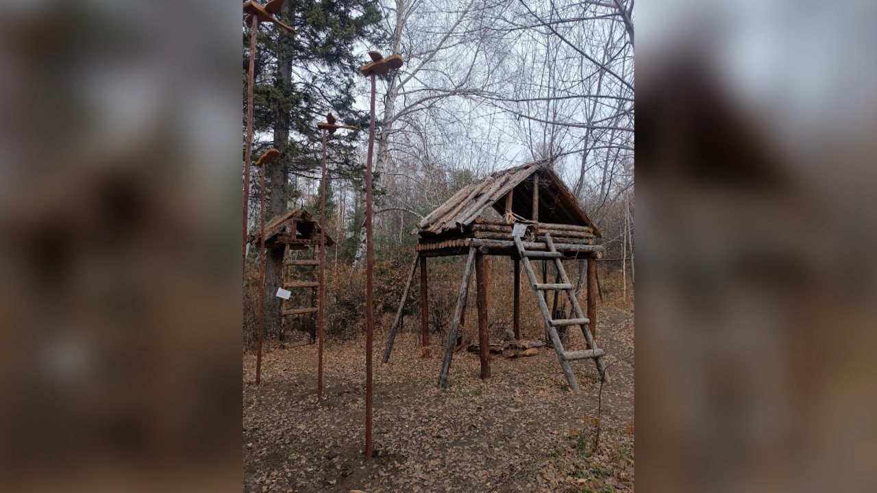 В Ботаническом саду ИГУ сегодня откроют экспозицию, посвященную истории и культуре эвенков В Ботаническом саду ИГУ сегодня откроют экспозицию, посвященную истории и культуре эвенков