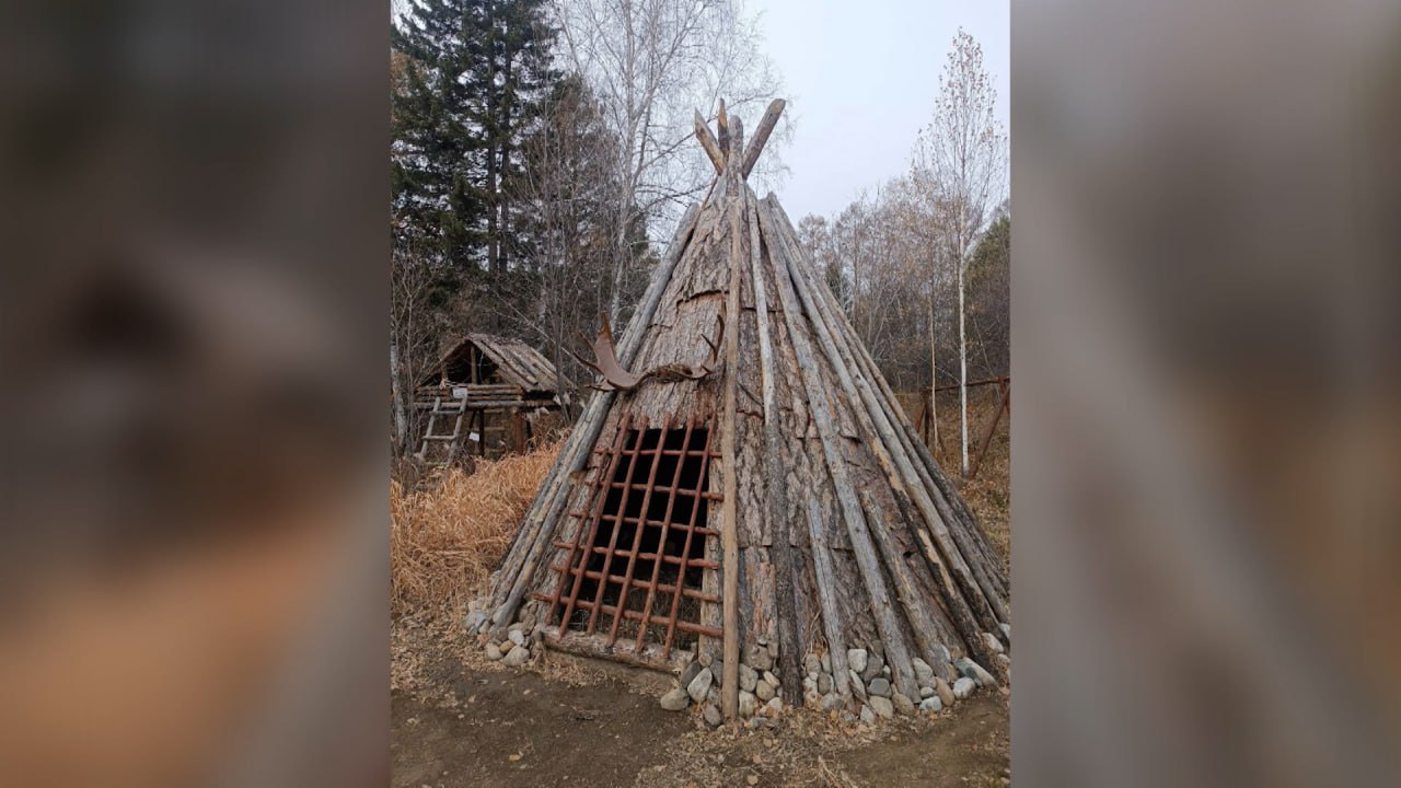 В Ботаническом саду ИГУ сегодня откроют экспозицию, посвященную истории и культуре эвенков В Ботаническом саду ИГУ сегодня откроют экспозицию, посвященную истории и культуре эвенков