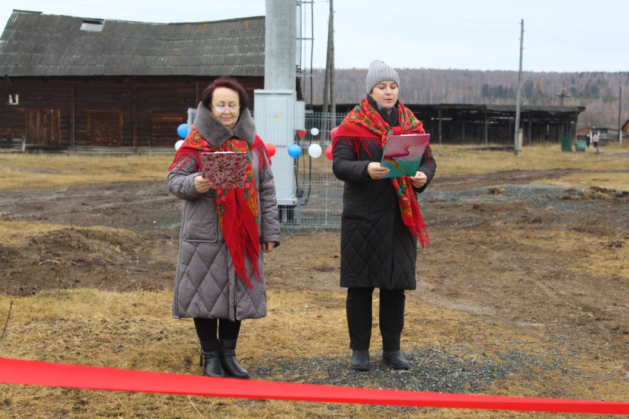 В Иркутской области по региональной программе связью и Интернетом обеспечили жителей села Бурхун Тулунского района В Иркутской области по региональной программе связью и Интернетом обеспечили жителей села Бурхун Тулунского района