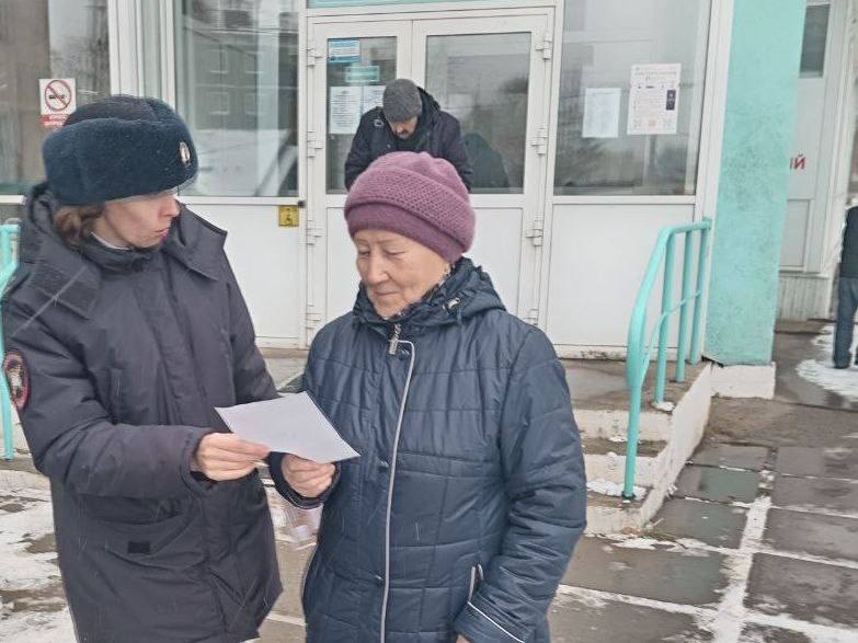 «С заботой о старших» - Госавтоинспекция и Всероссийский студенческий корпус спасателей напомнили о безопасности пожилым людям «С заботой о старших» - Госавтоинспекция и Всероссийский студенческий корпус спасателей напомнили о безопасности пожилым людям