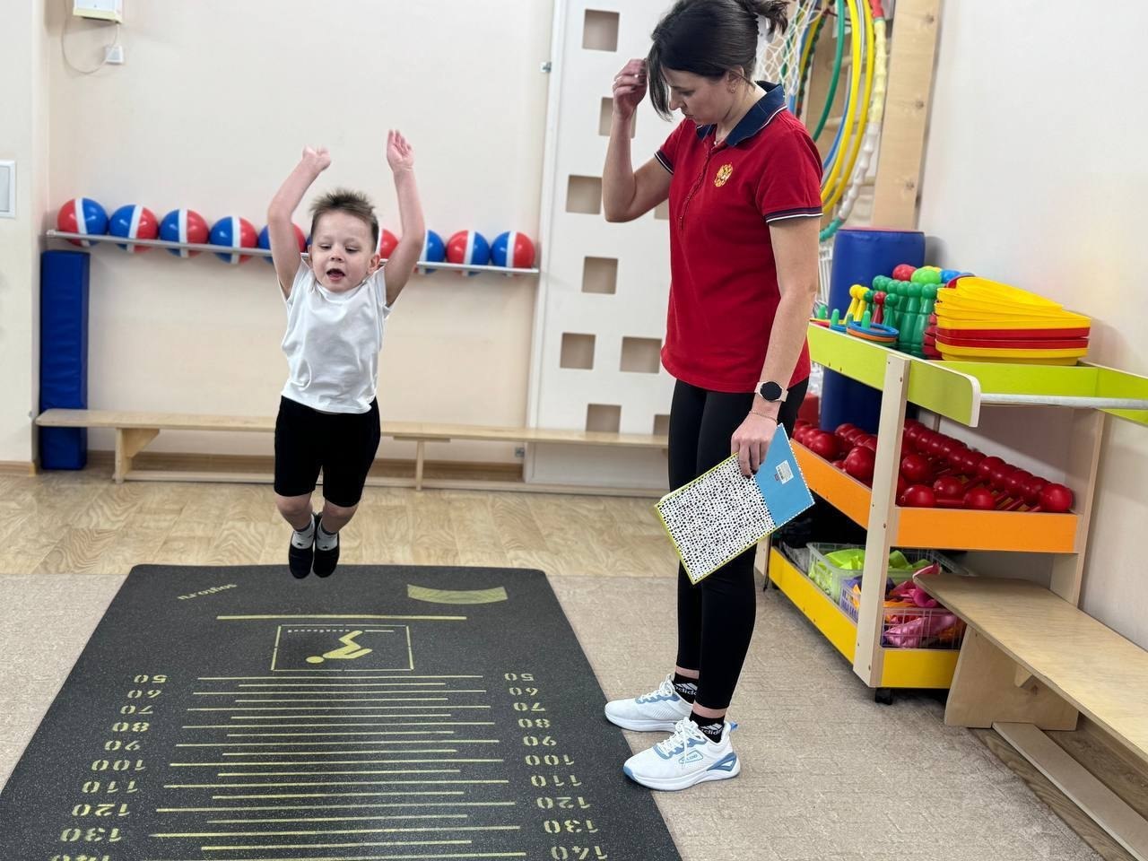 В Иркутской области стартовала спортивно-патриотическая акция по оценке выполнения населением испытания Всероссийского физкультурно-спортивного комплекса ГТО «Самозащита без оружия», посвященная 80-летию Победы в Великой... В Иркутской области стартовала спортивно-патриотическая акция по оценке выполнения населением испытания Всероссийского физкультурно-спортивного комплекса ГТО «Самозащита без оружия», посвященная 80-летию Победы в Великой...