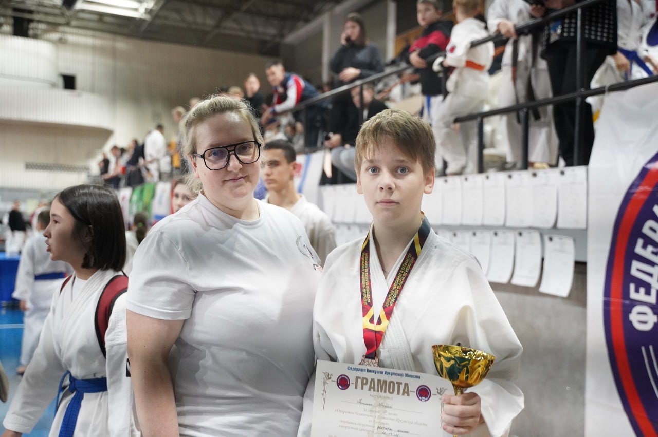 Более 200 спортсменов России приняли участие в соревнованиях по киокусинкай каратэ в Иркутске Более 200 спортсменов России приняли участие в соревнованиях по киокусинкай каратэ в Иркутске