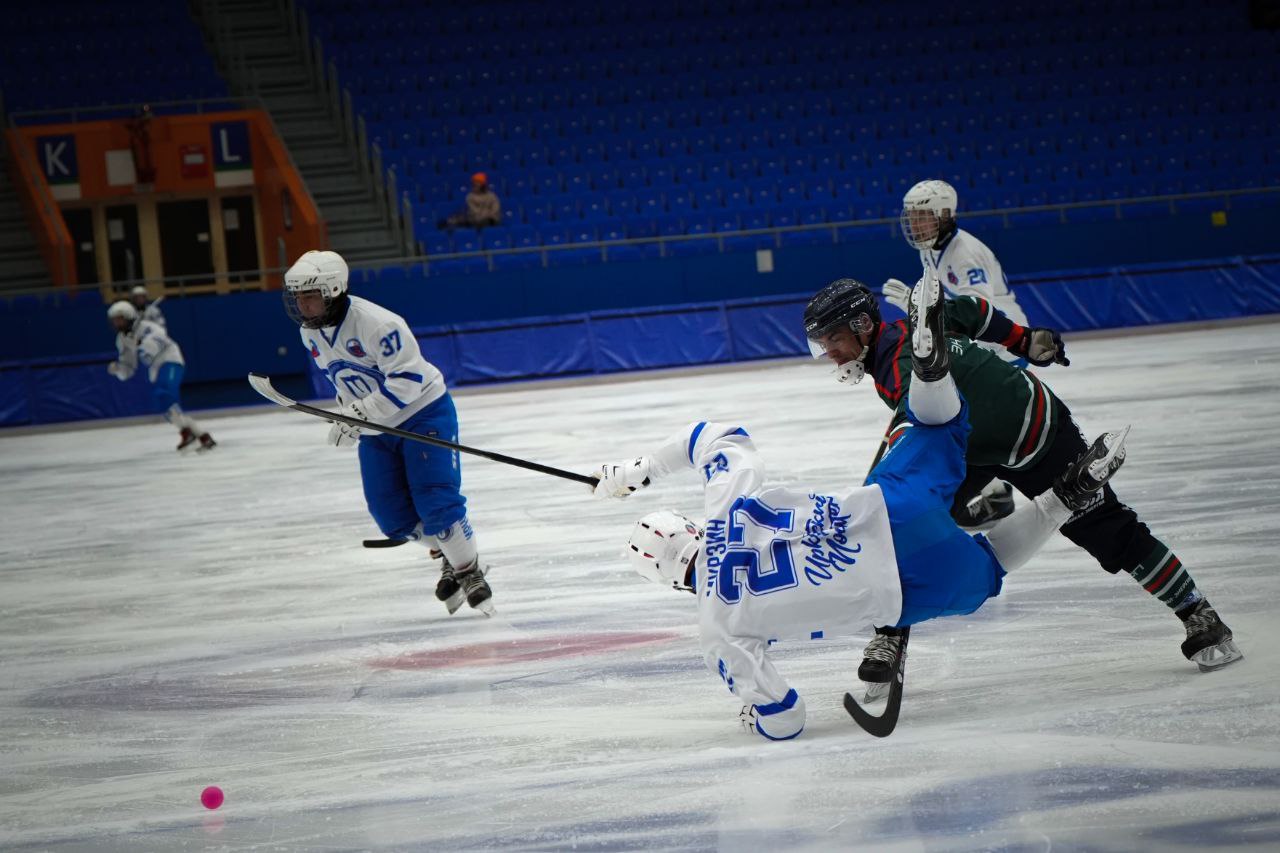 В Иркутске стартовал хоккейный турнир «Энергия дружбы» В Иркутске стартовал хоккейный турнир «Энергия дружбы»
