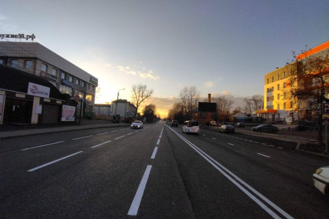 На улице Баррикад в Иркутске завершены работы по реконструкции участка от Маратовского кольца до улицы Фридриха Энгельса