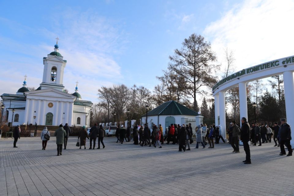 В Иркутске отметили День народного единства В Иркутске отметили День народного единства