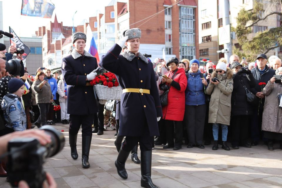 Мемориальный комплекс «Аллея Памяти» открыли в Иркутске Мемориальный комплекс «Аллея Памяти» открыли в Иркутске