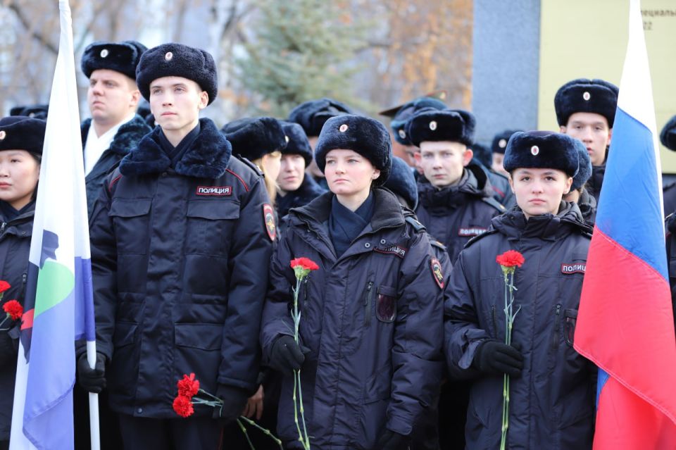 Мемориальный комплекс «Аллея Памяти» открыли в Иркутске Мемориальный комплекс «Аллея Памяти» открыли в Иркутске