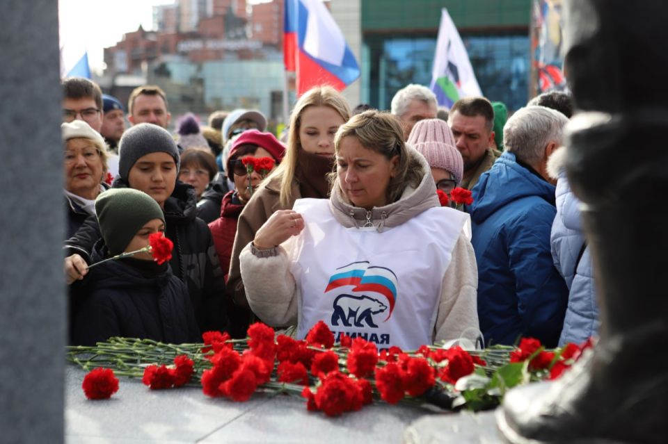 Мемориальный комплекс «Аллея Памяти» открыли в Иркутске Мемориальный комплекс «Аллея Памяти» открыли в Иркутске