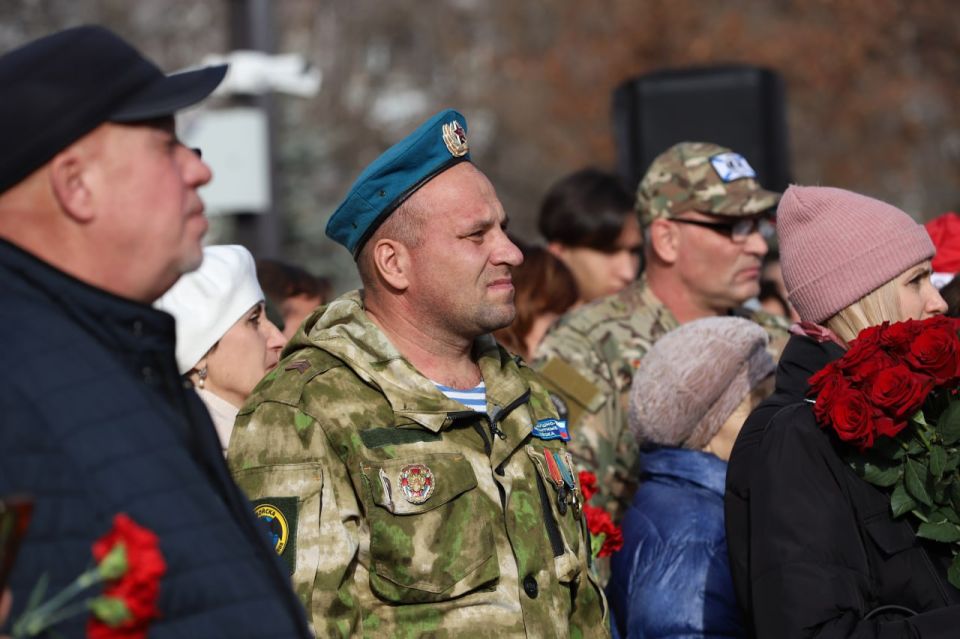 Мемориальный комплекс «Аллея Памяти» открыли в Иркутске Мемориальный комплекс «Аллея Памяти» открыли в Иркутске