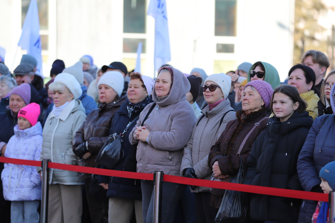 В Иркутске отметили День народного единства В Иркутске отметили День народного единства