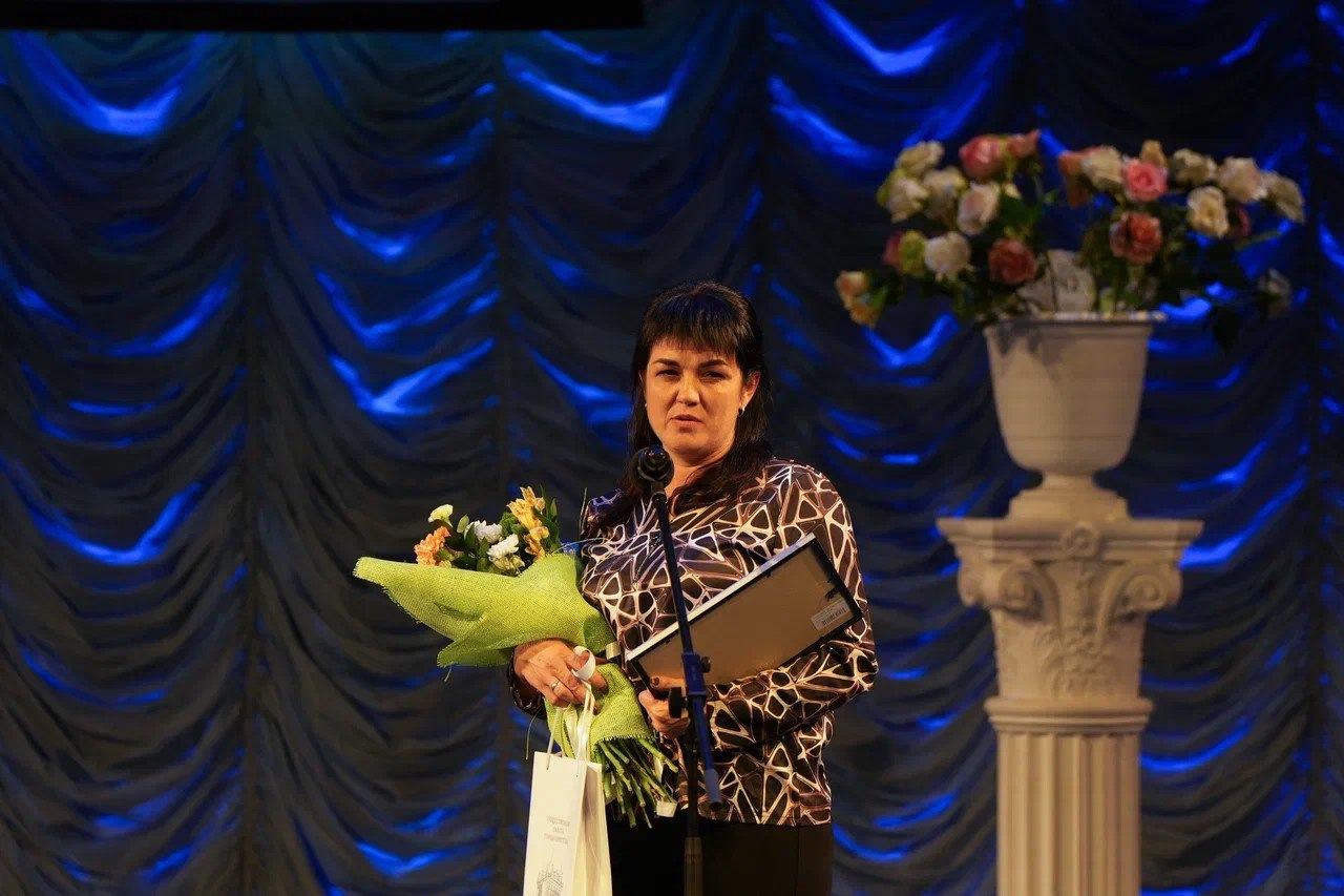 Губернатор Приангарья поздравил жителей столицы региона, награжденных почетным знаком «Активный гражданин Иркутска» Губернатор Приангарья поздравил жителей столицы региона, награжденных почетным знаком «Активный гражданин Иркутска»