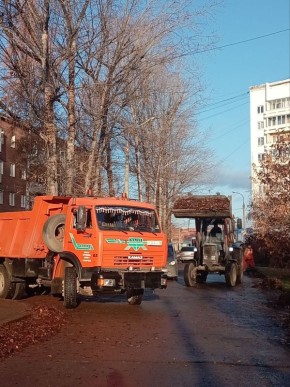 Комплексная уборка улиц Иркутска: от проезжих частей до тротуаров