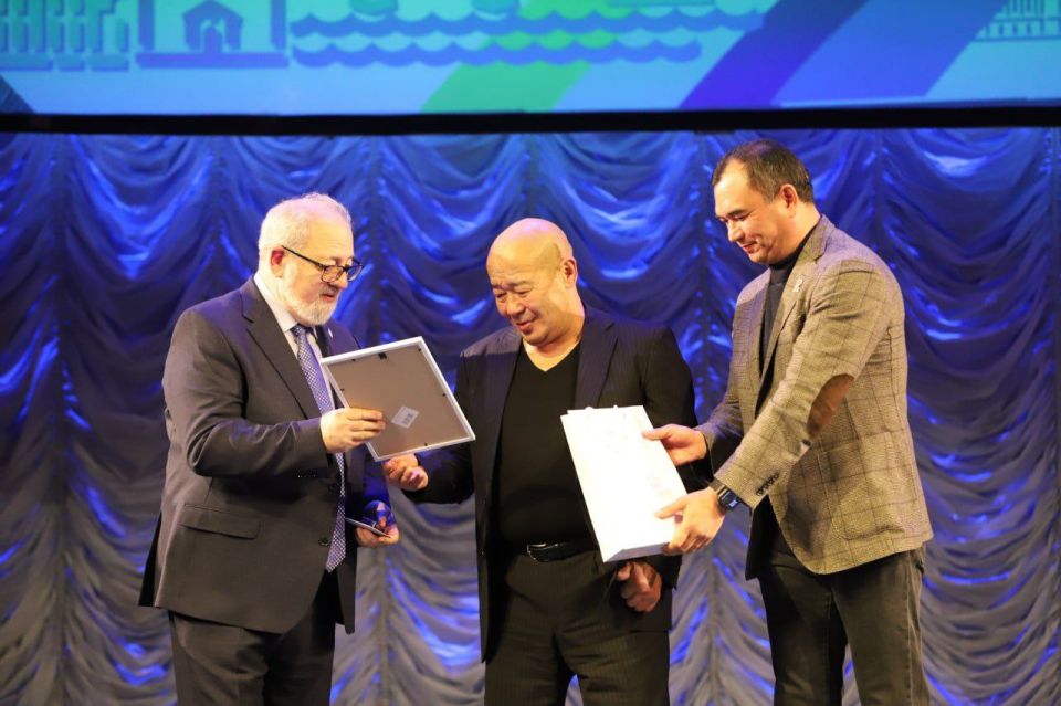 14 человек удостоены Почетного знака Общественной палаты города «Активный гражданин Иркутска» 14 человек удостоены Почетного знака Общественной палаты города «Активный гражданин Иркутска»