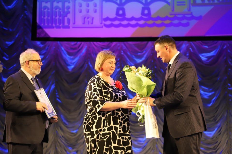 14 человек удостоены Почетного знака Общественной палаты города «Активный гражданин Иркутска» 14 человек удостоены Почетного знака Общественной палаты города «Активный гражданин Иркутска»