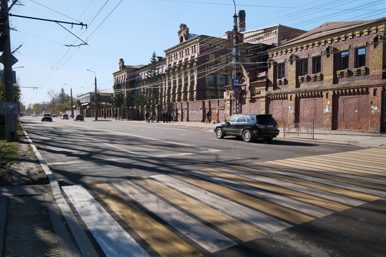 На улицах Рабочего Штаба и Баррикад завершается реконструкция напорных трубопроводов