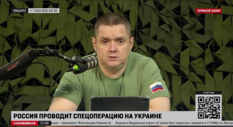 Сергей Колясников: Кировский районный суд Иркутска признал 35-летнюю жительницу Шелехова Махмутову виновной в оскорблении сотрудников полиции и приговорил к 2,7 годам колонии-поселения