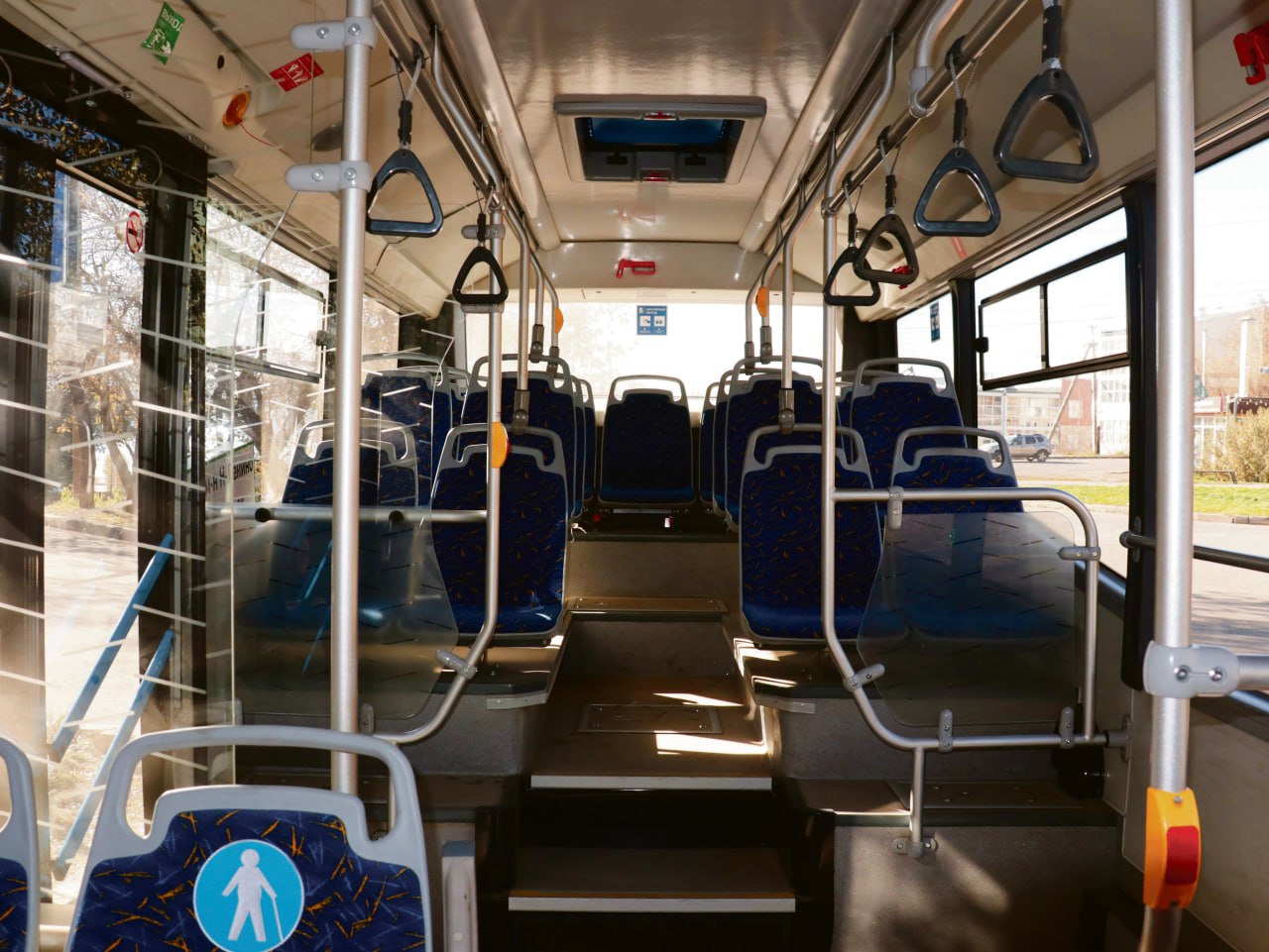 Иркутск — в числе первых городов России, где запустили на линию новейшую модель КамАЗ 4290 Иркутск — в числе первых городов России, где запустили на линию новейшую модель КамАЗ 4290