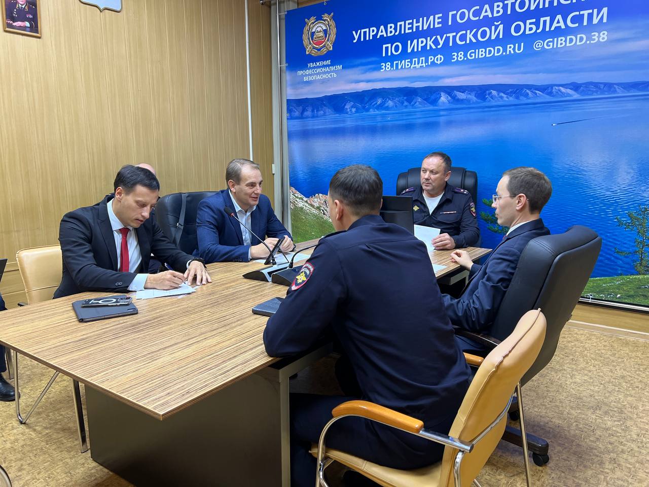 В региональной Госавтоинспекции провели межведомственное совещание по готовности владельцев дорог к зимнему периоду В региональной Госавтоинспекции провели межведомственное совещание по готовности владельцев дорог к зимнему периоду