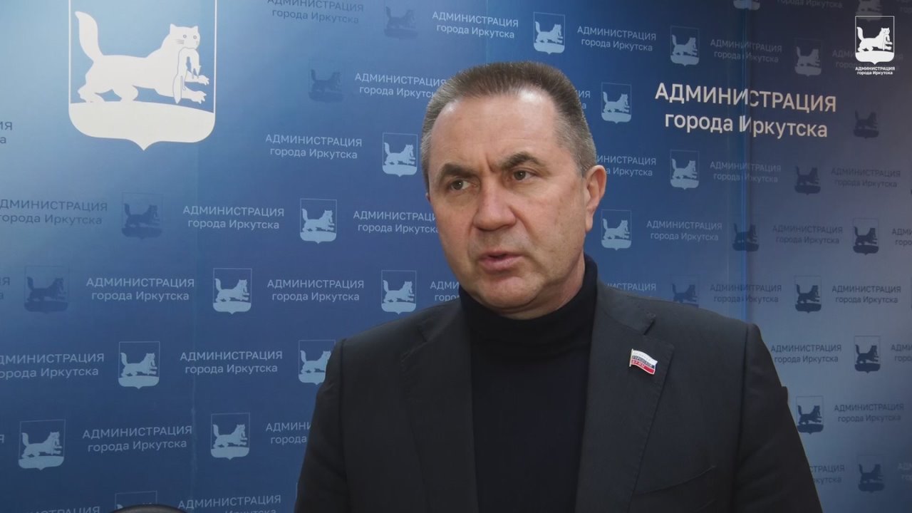 Руслан Болотов: Более 300 единиц техники и 640 тонн гуманитарного груза направили из Иркутска на фронт с начала СВО