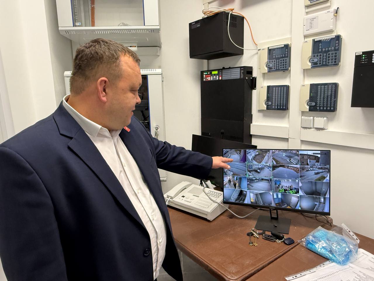 Подрядчик завершил капитальный ремонт молодежного центра «Театральный» Подрядчик завершил капитальный ремонт молодежного центра «Театральный»